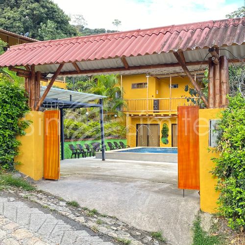 Finca El Mirador, finca en Tena — foto 1